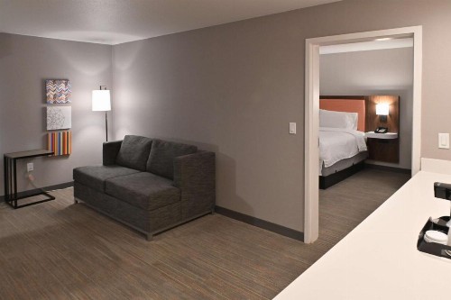 Hampton Inn Fremont - image 46