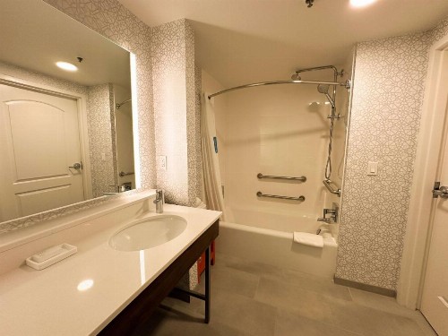 Hampton Inn Fremont - image 47