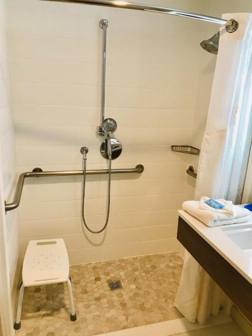 Holiday Inn Express Fremont - Milpitas Central an IHG Hotel - image 27