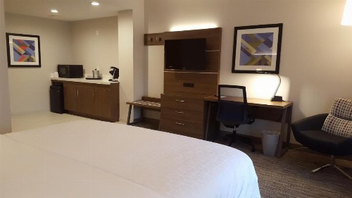Holiday Inn Express Fremont - Milpitas Central an IHG Hotel - image 29