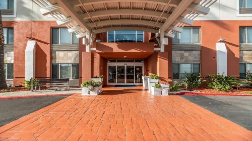 Holiday Inn Express Fremont - Milpitas Central an IHG Hotel - image 44