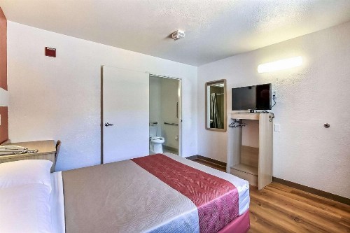 Motel 6-Fremont CA - North - image 26