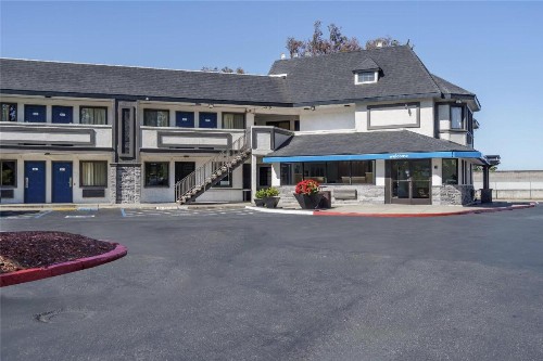 Motel 6-Fremont CA - North - image 37