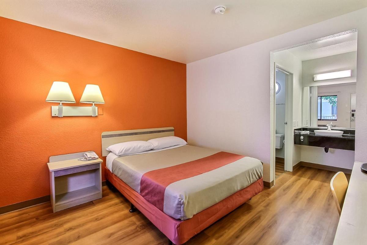 Motel 6-Fremont CA - North - image 6