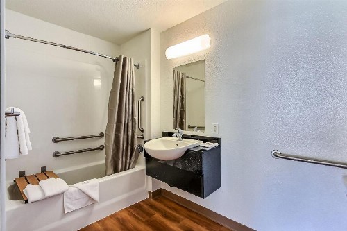 Motel 6-Fremont CA - North - image 8