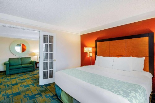 La Quinta by Wyndham Fremont / Silicon Valley - image 8