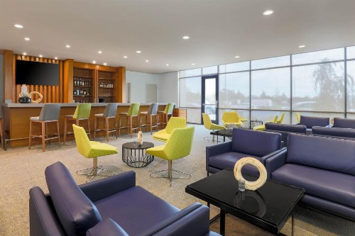 SpringHill Suites by Marriott San Jose Fremont - image 21