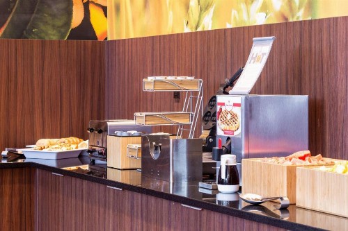 Fairfield Inn & Suites by Marriott New York Queens/Fresh Meadows - image 41