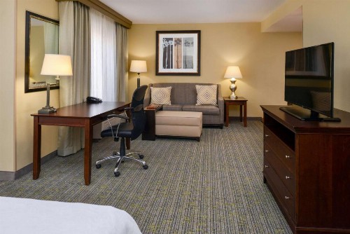 Homewood Suites by Hilton Fresno - image 37