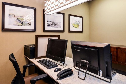 Homewood Suites by Hilton Fresno - image 49