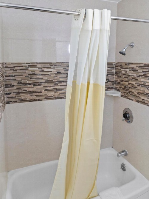 Dream Inn - image 22