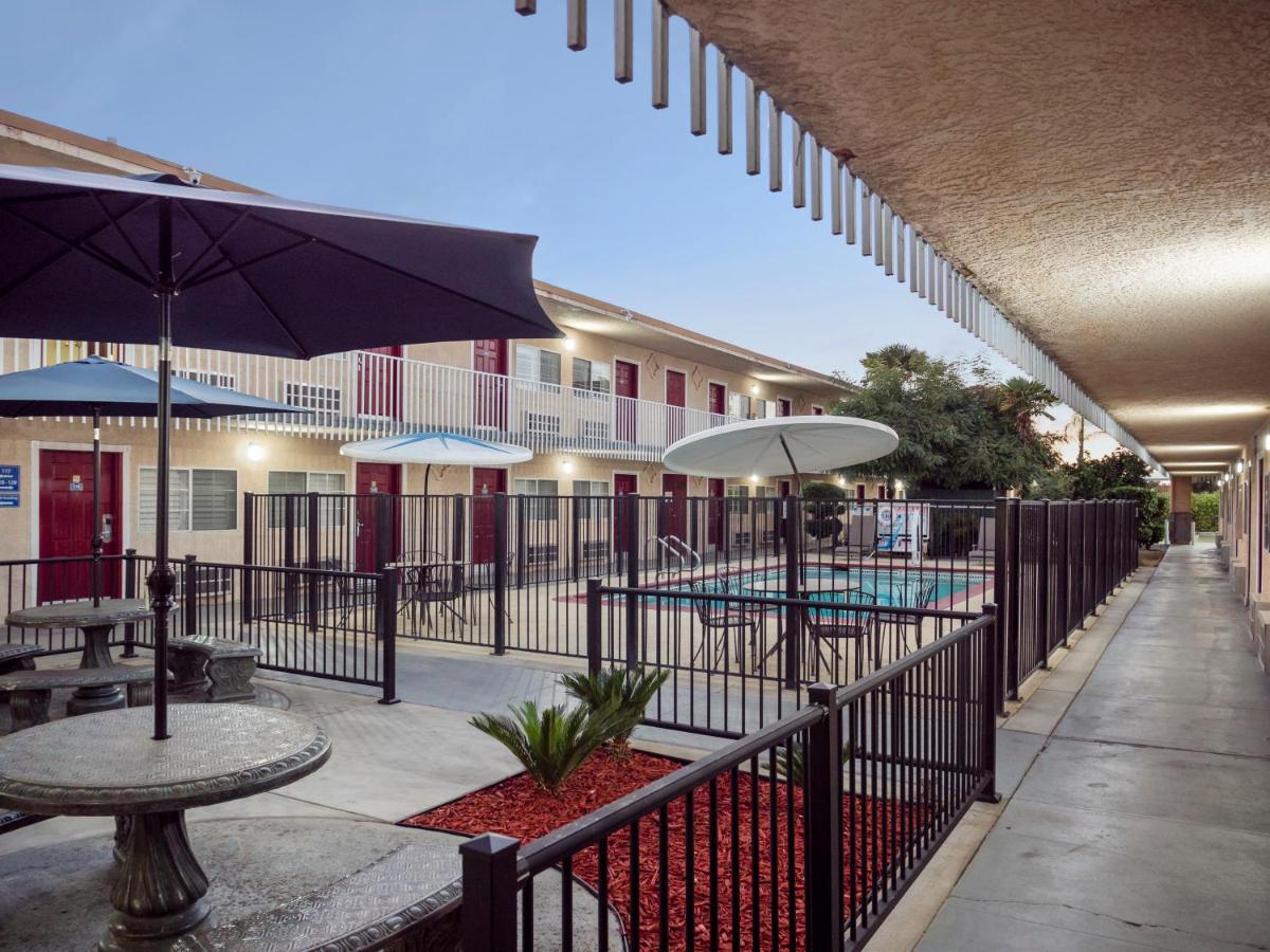 Dream Inn - image 3