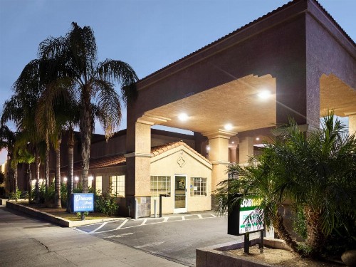 Dream Inn - image 4