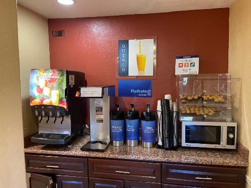 Best Western Village Inn - image 18