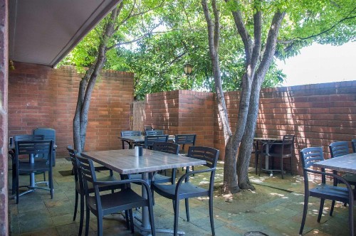 Best Western Village Inn - image 4