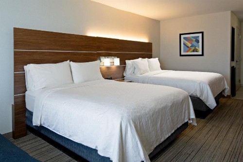 Holiday Inn Express Fresno South an IHG Hotel - image 31