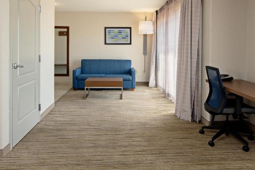 Holiday Inn Express Fresno South an IHG Hotel - image 35