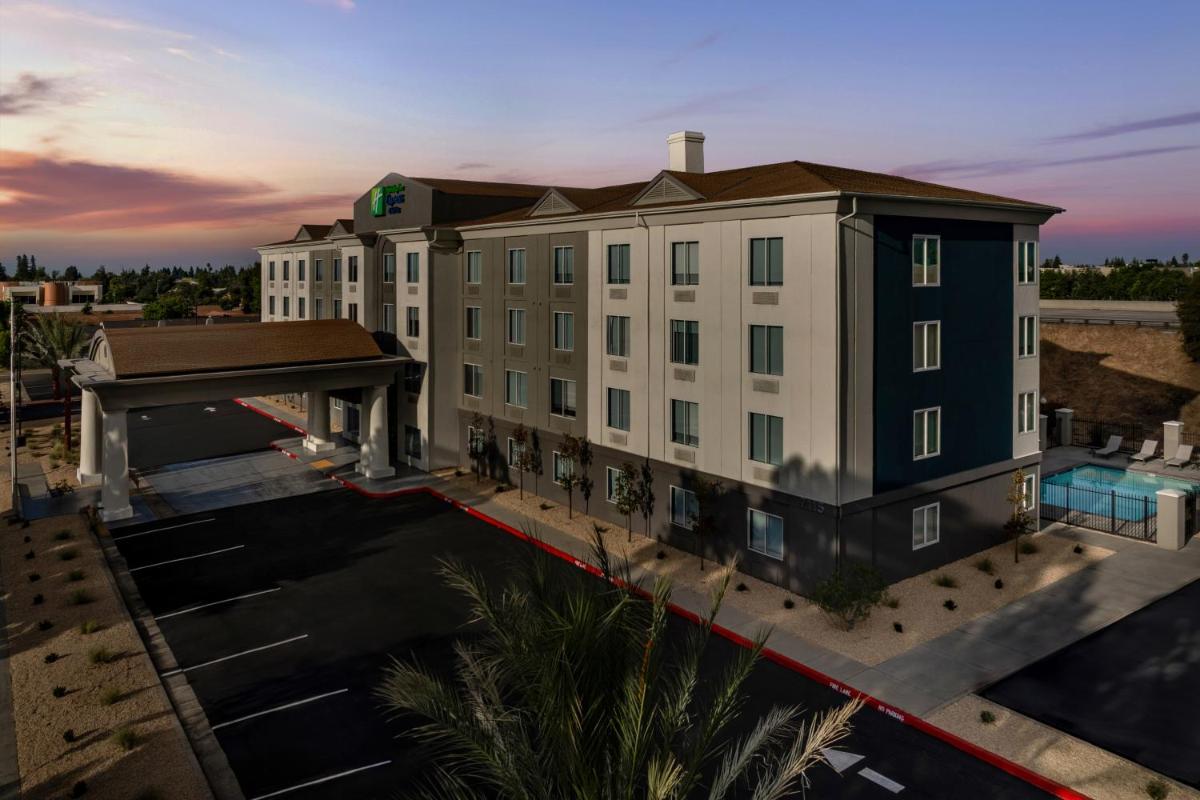 Holiday Inn Express Fresno River Park Highway 41 an IHG Hotel - image 2