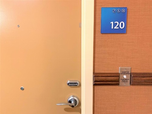 Holiday Inn Express Fresno Northwest - Herndon an IHG Hotel - image 25