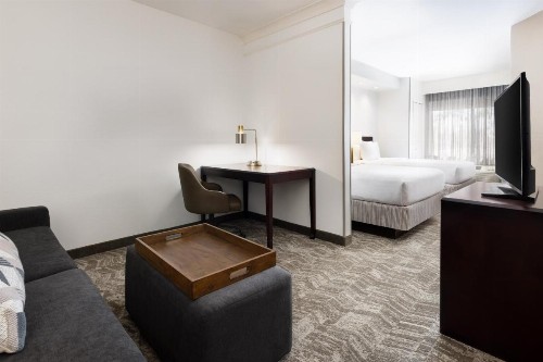 SpringHill Suites Fresno - image 2