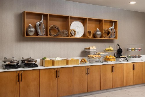SpringHill Suites Fresno - image 31