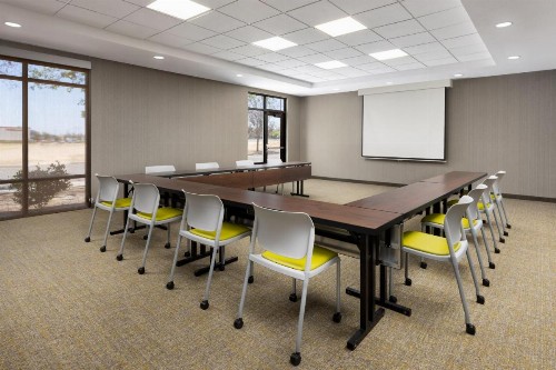 SpringHill Suites Fresno - image 35