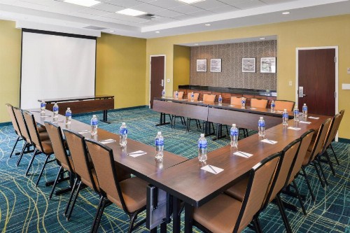 SpringHill Suites Fresno - image 41