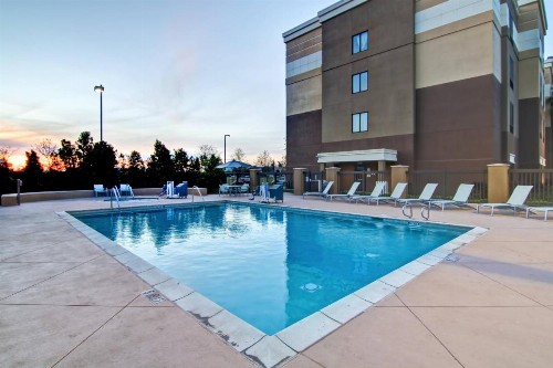 SpringHill Suites Fresno - image 42