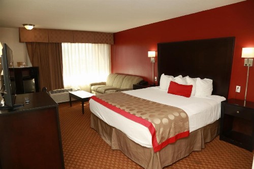 Ramada by Wyndham Fresno North - image 27