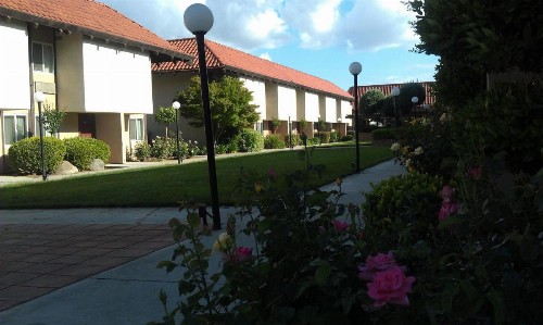 Ramada by Wyndham Fresno North - image 32