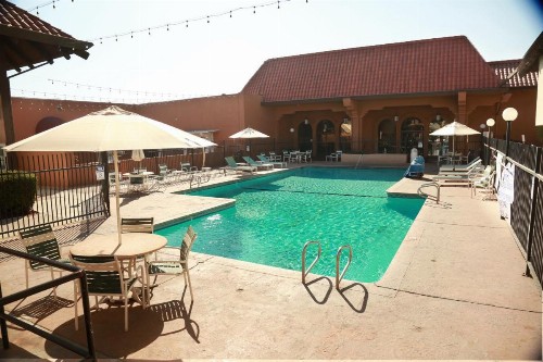 Ramada by Wyndham Fresno North - image 40