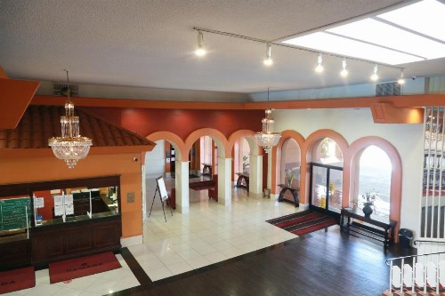 Ramada by Wyndham Fresno North - image 6