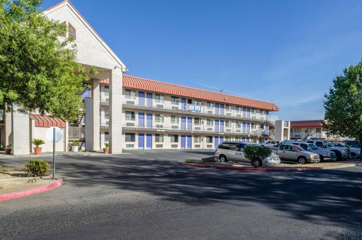 Motel 6-Fresno CA - Yosemite Hwy - image 5