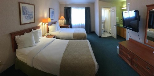Garden Inn and Suites Fresno - image 10