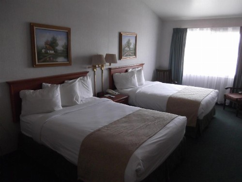 Garden Inn and Suites Fresno - image 9