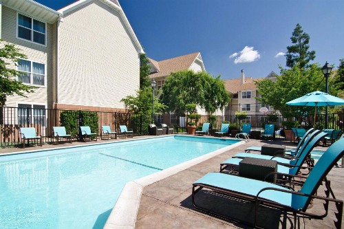 Sonesta ES Suites Fresno - image 13