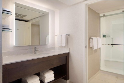 Sonesta ES Suites Fresno - image 19
