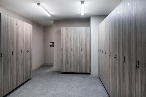 Summit Suites - image 21