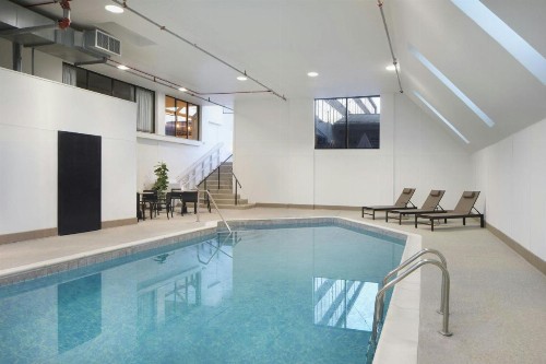 Summit Suites - image 44