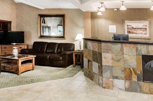 Ramada by Wyndham Frisco - image 10