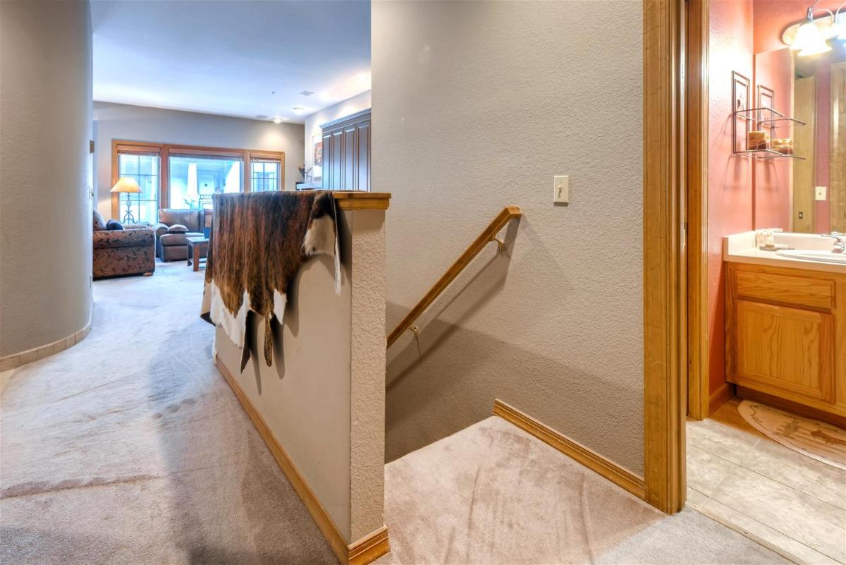 One-Bedroom Elk Run Condo 23 - image 6