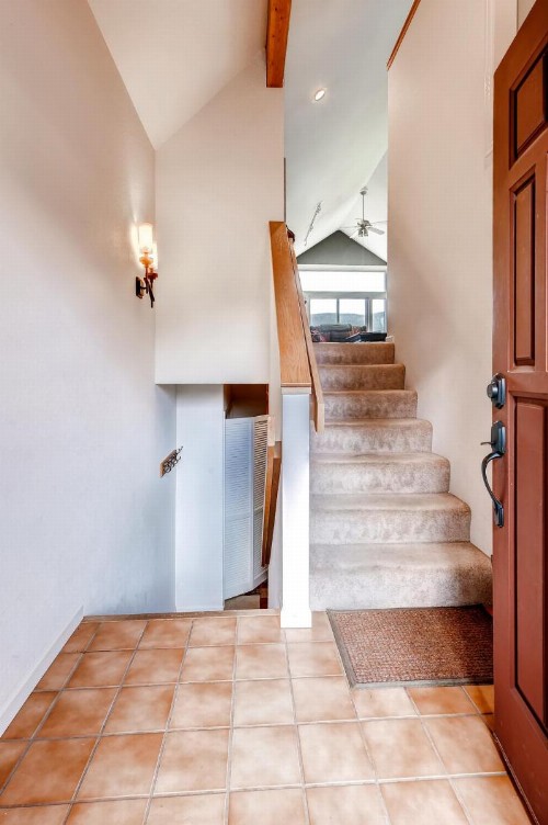 Three-Bedroom Pitkin Townhome - image 6