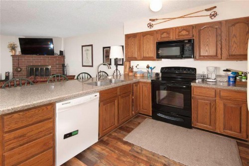 Lagoon 762B Townhouse - image 27