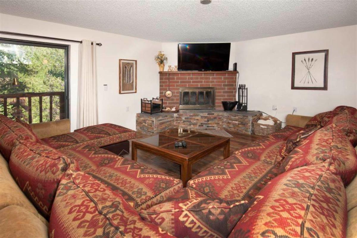 Lagoon 762B Townhouse - image 6