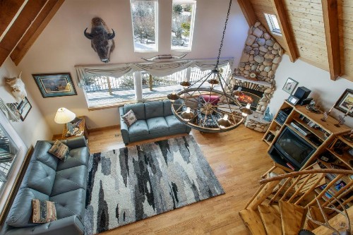 Two-Bedroom Cabin in Frisco - image 4