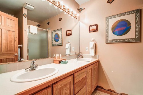 Village Townhomes - image 3