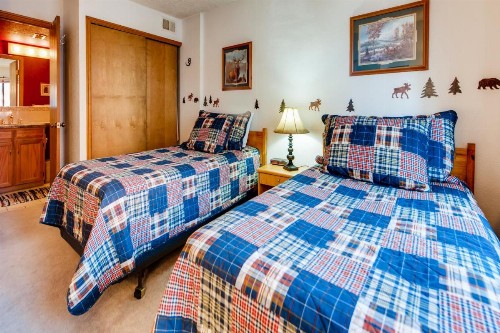 Two-Bedroom Condo G136 at Mountainside - image 8