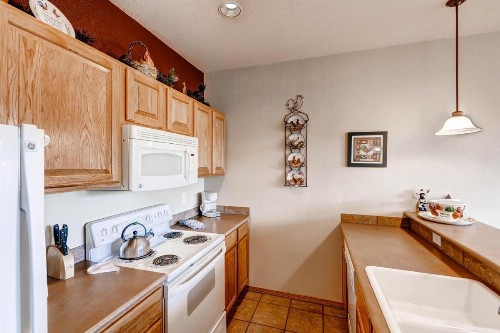 Tarn Landing C-5 Condo - image 2