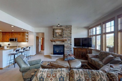 Timberline Cove Penthouse - image 6