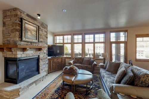 Timberline Cove Penthouse - image 7